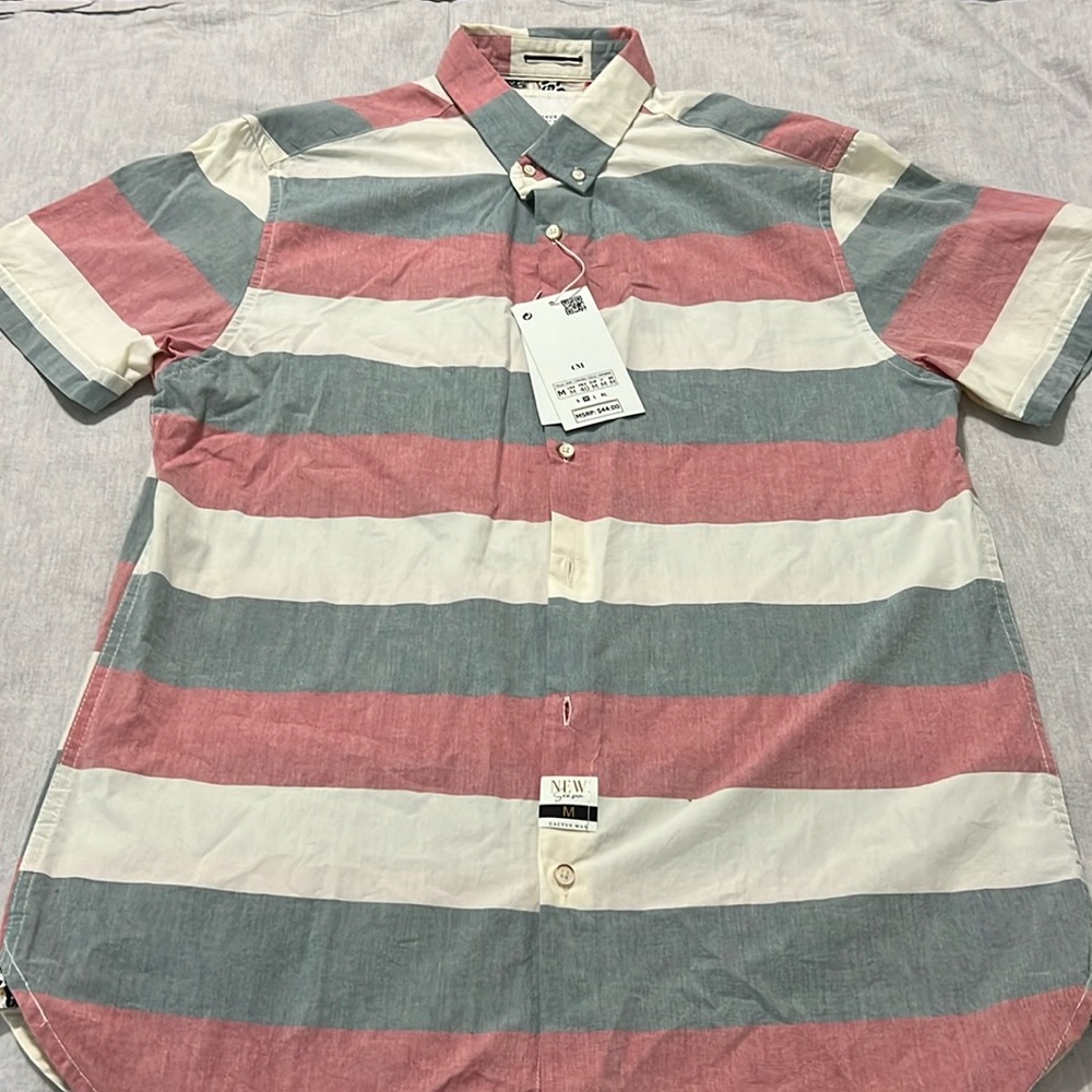 Cactus Man Short-Sleeve Button Down, Medium